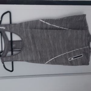 Racer-back running shirt